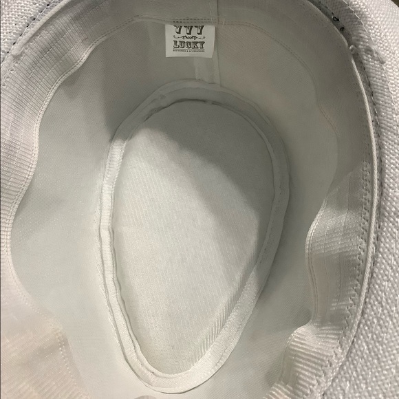 Bundle of Five Hats - Picture 14 of 15